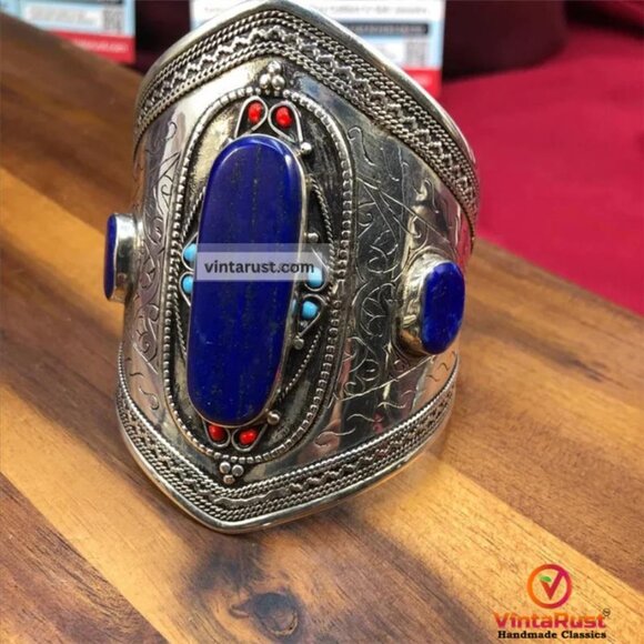 Single Kuchi Lapis Lazuli Cuff Bracelet: Vintage Tribal Boho Jewelry - Picture 3 of 13